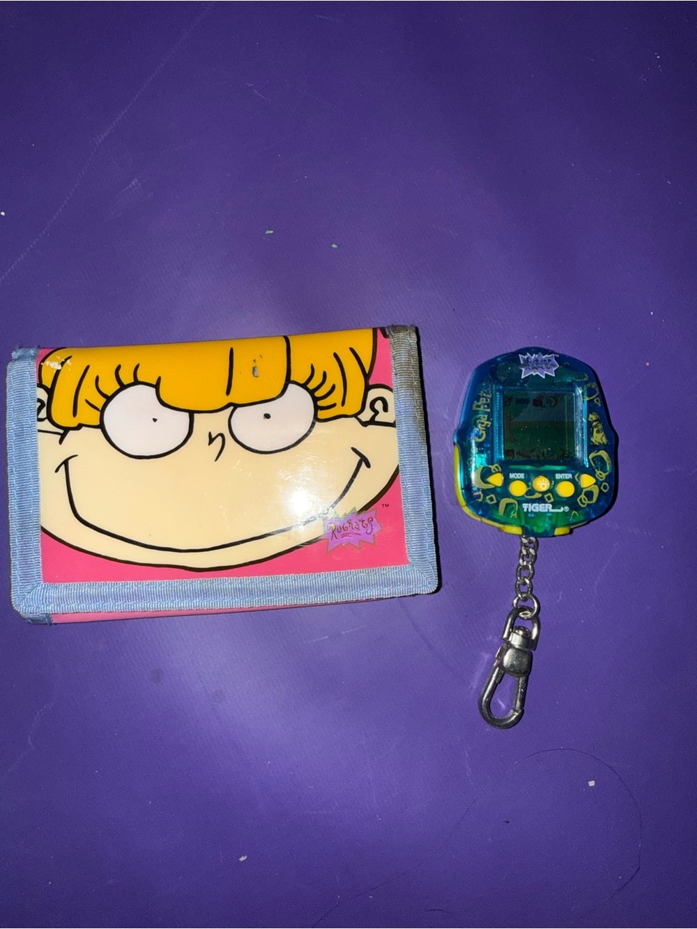 Nickelodeon Rugrats Wallet with Blue/Yellow Tamagotchi Style Keychain